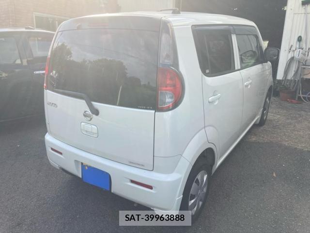 Nissan MOCO 2013-01 7618268-5