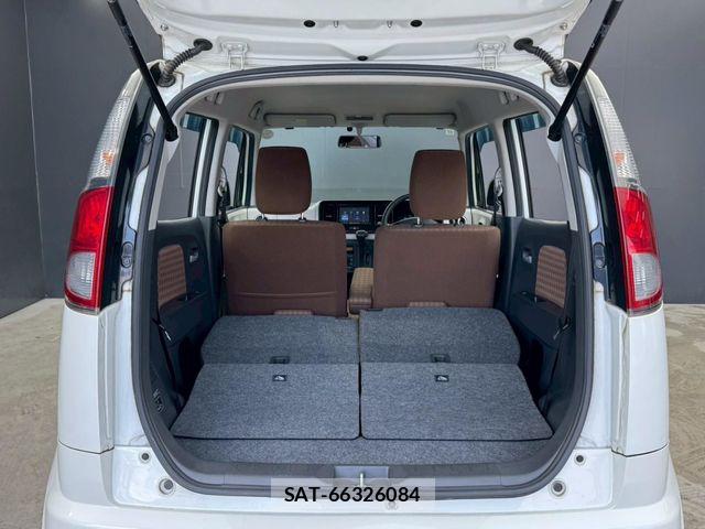 Nissan MOCO 2015-11 7618253-17
