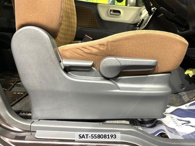 Nissan MOCO 2012-01 7725938-5