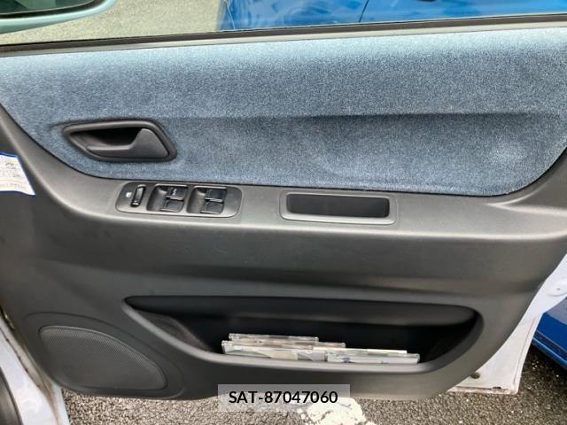 Nissan MOCO 2005-12 7877933-14