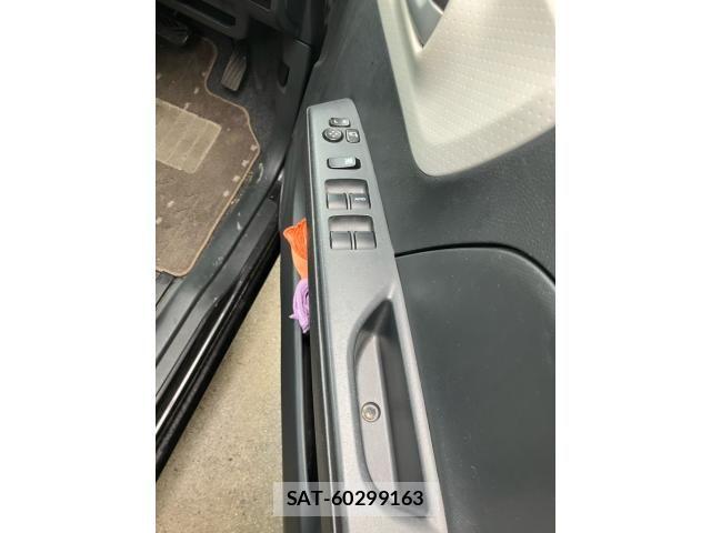 Nissan MOCO 2011-07 7877932-12