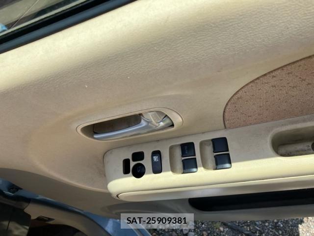Nissan MOCO 2010-08 7962677-10