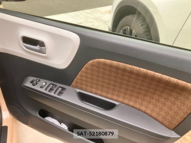 Nissan MOCO 2013-07 7962674-11