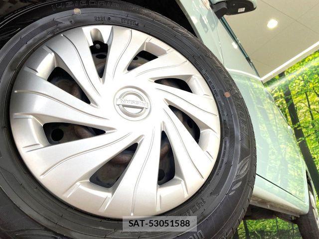 Nissan MOCO 2014-06 8036870-12