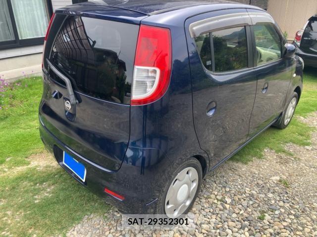 Nissan MOCO 2009-02 8036879-3