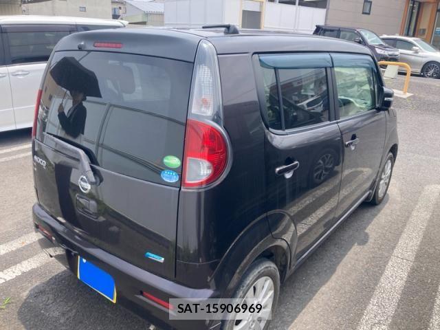 Nissan MOCO 2014-02 8036873-3