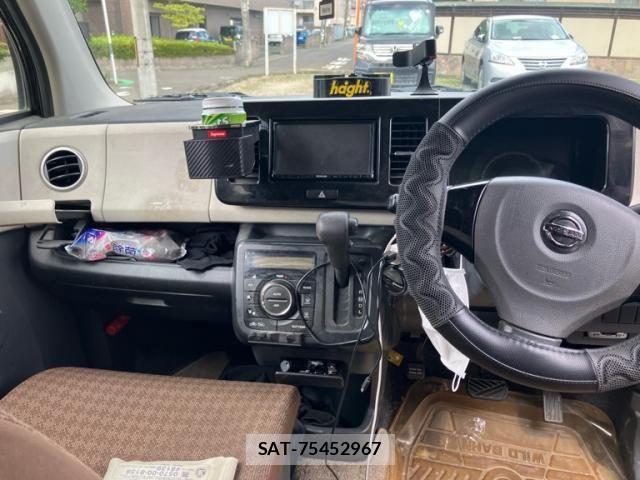 Nissan MOCO 2014-11 8074679-11