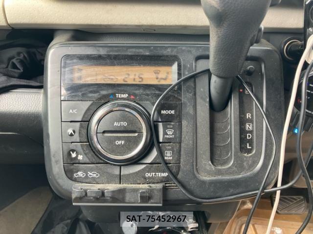 Nissan MOCO 2014-11 8074679-14