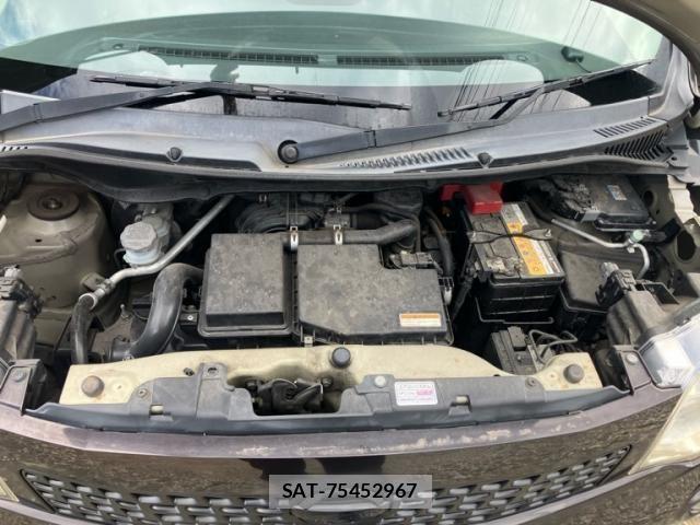 Nissan MOCO 2014-11 8074679-18