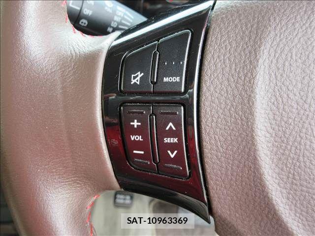 Nissan MOCO 2015-07 8100529-3