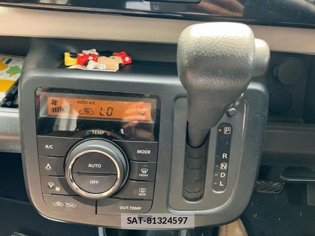 Nissan MOCO 2011-10 8100539-12