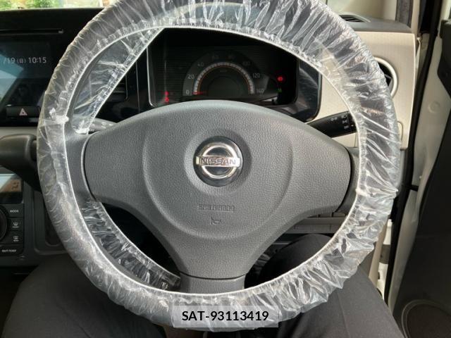 Nissan MOCO 2011-04 8100535-15