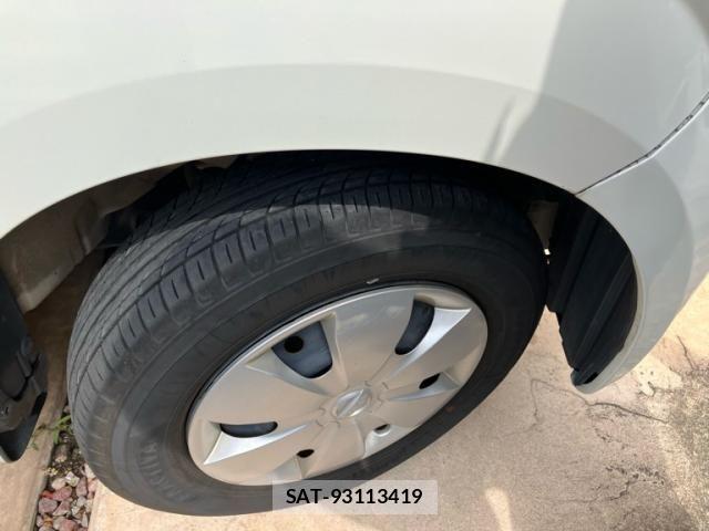 Nissan MOCO 2011-04 8100535-2