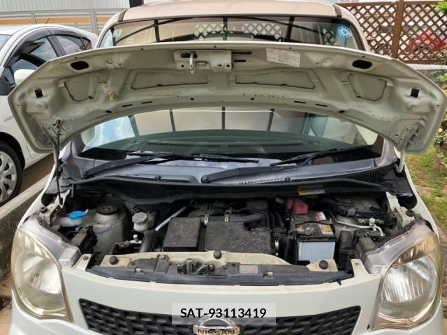 Nissan MOCO 2011-04 8100535-8