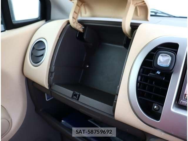 Nissan MOCO 2008-12 8100531-18