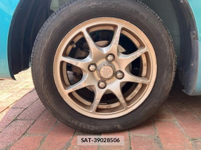 Nissan MOCO 2006-06 8100536-9