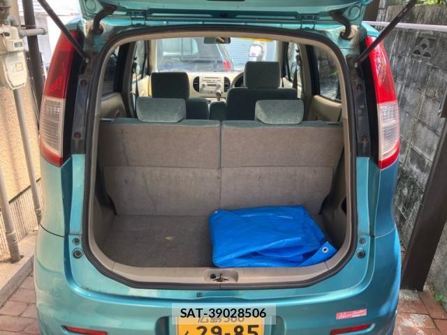 Nissan MOCO 2006-06 8100536-12