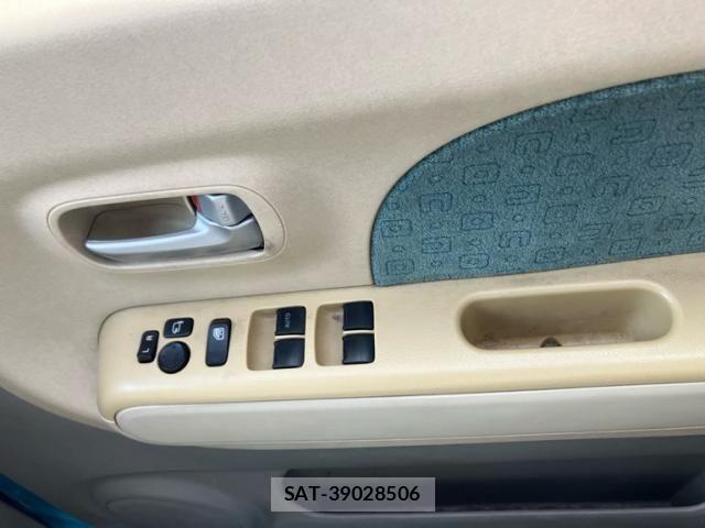 Nissan MOCO 2006-06 8100536-15