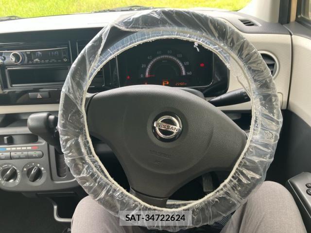 Nissan MOCO 2013-08 8100534-14