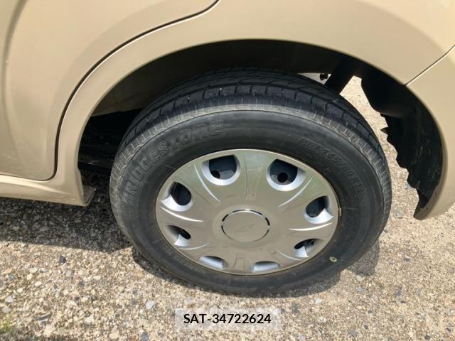 Nissan MOCO 2013-08 8100534-4
