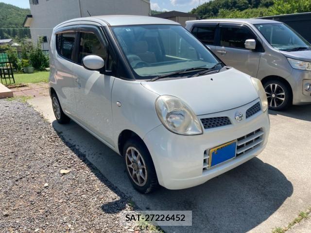 Nissan MOCO 2006-04 8131329-2