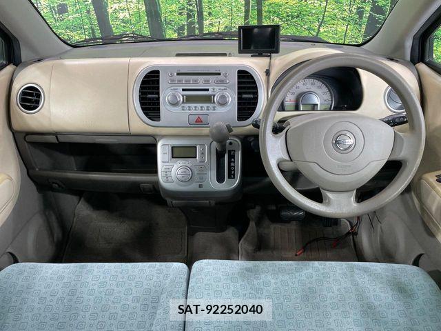 Nissan MOCO 2006-05 8146196-1