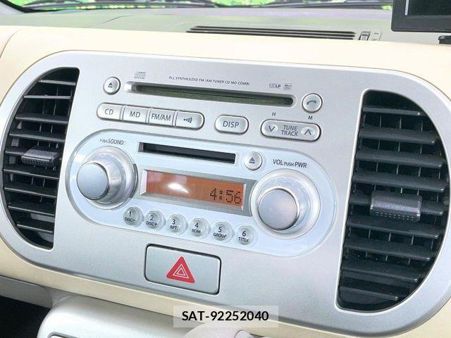 Nissan MOCO 2006-05 8146196-4