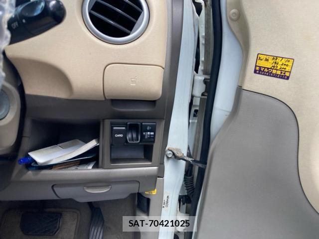 Nissan MOCO 2006-08 8146198-7