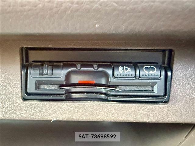 Nissan MOCO 2014-02 8158834-9