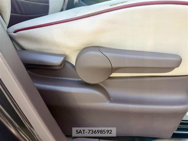 Nissan MOCO 2014-02 8158834-15