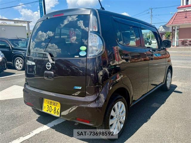 Nissan MOCO 2014-02 8158834-2