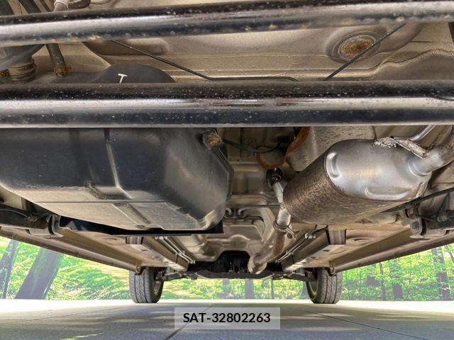 Nissan MOCO 2010-07 8208819-18
