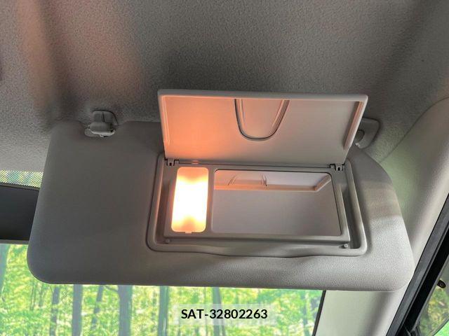 Nissan MOCO 2010-07 8208819-6