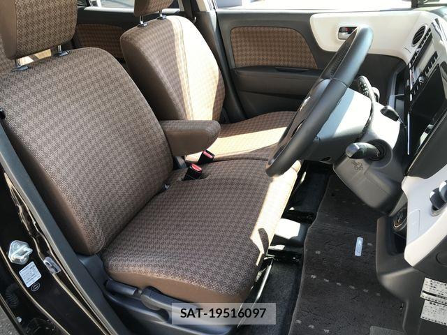 Nissan MOCO 2014-03 8208816-10