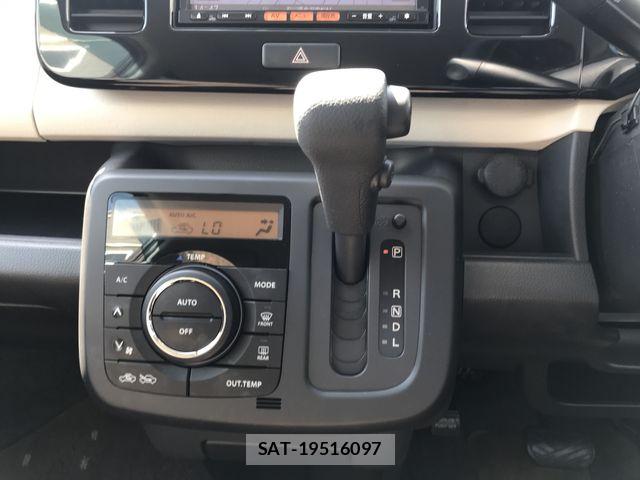 Nissan MOCO 2014-03 8208816-21