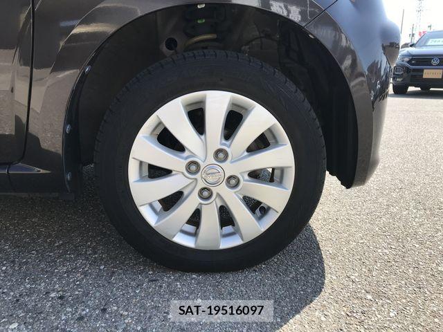 Nissan MOCO 2014-03 8208816-27