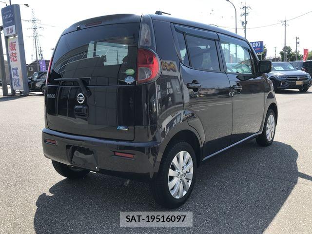 Nissan MOCO 2014-03 8208816-2