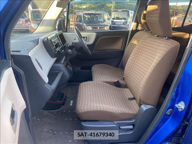 Nissan MOCO 2013-01 8208818-15