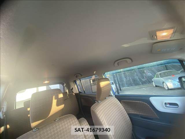 Nissan MOCO 2013-01 8208818-17