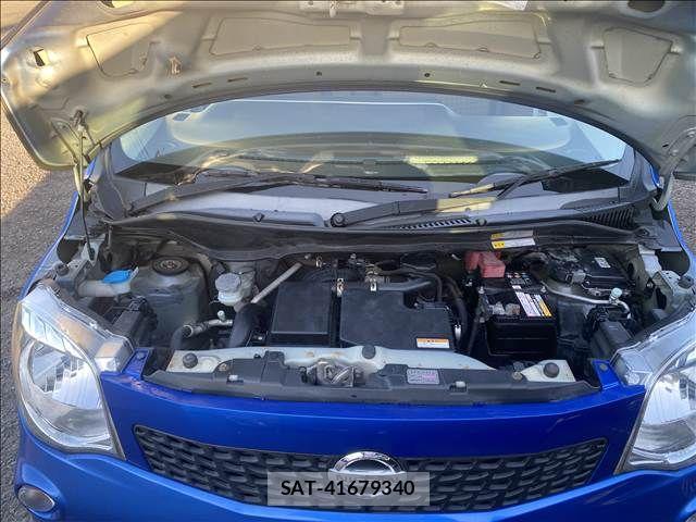 Nissan MOCO 2013-01 8208818-19