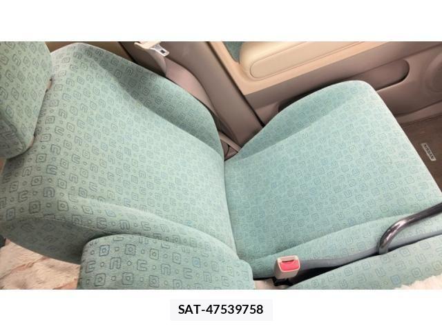 Nissan MOCO 2008-04 8208821-12