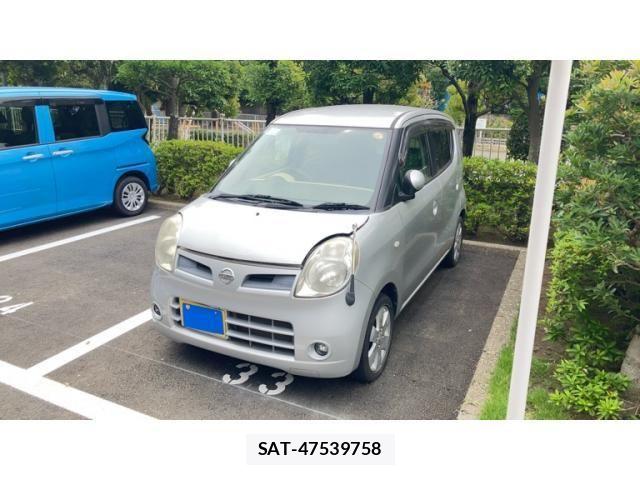 Nissan MOCO 2008-04 8208821-2