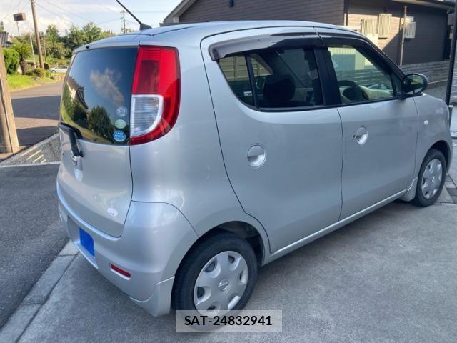 Nissan MOCO 2006-07 8230905-8