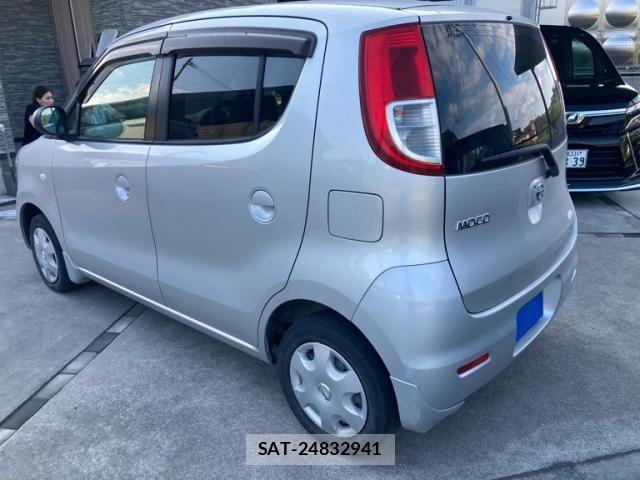 Nissan MOCO 2006-07 8230905-9
