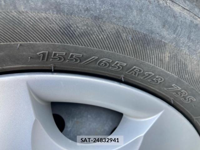 Nissan MOCO 2006-07 8230905-5