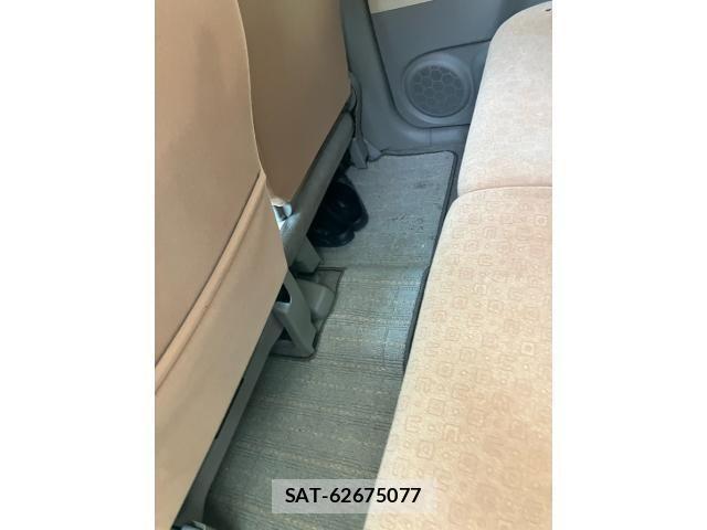 Nissan MOCO 2007-11 8230910-13
