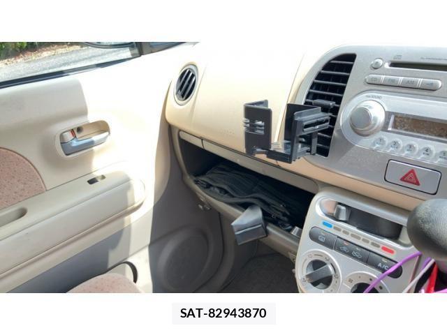 Nissan MOCO 2011-01 8230915-15