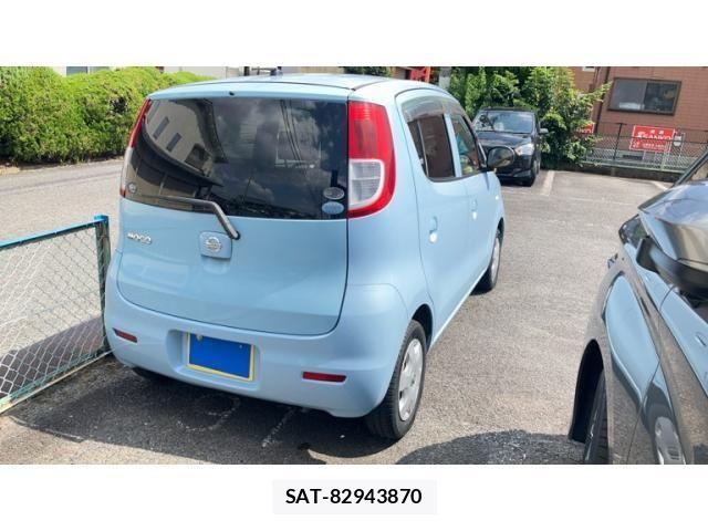 Nissan MOCO 2011-01 8230915-4