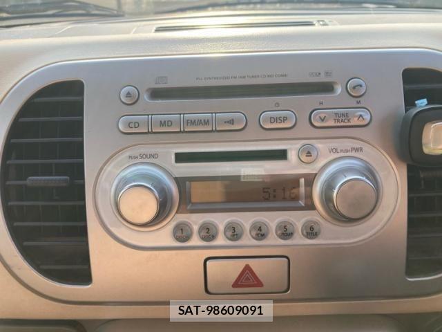 Nissan MOCO 2009-04 8230914-10