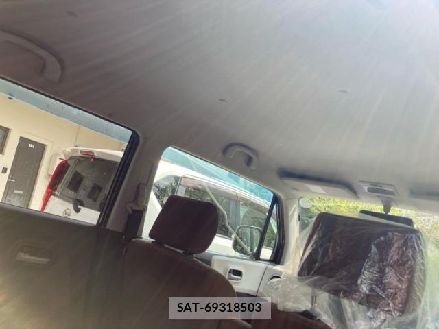 Nissan MOCO 2011-11 8230913-12